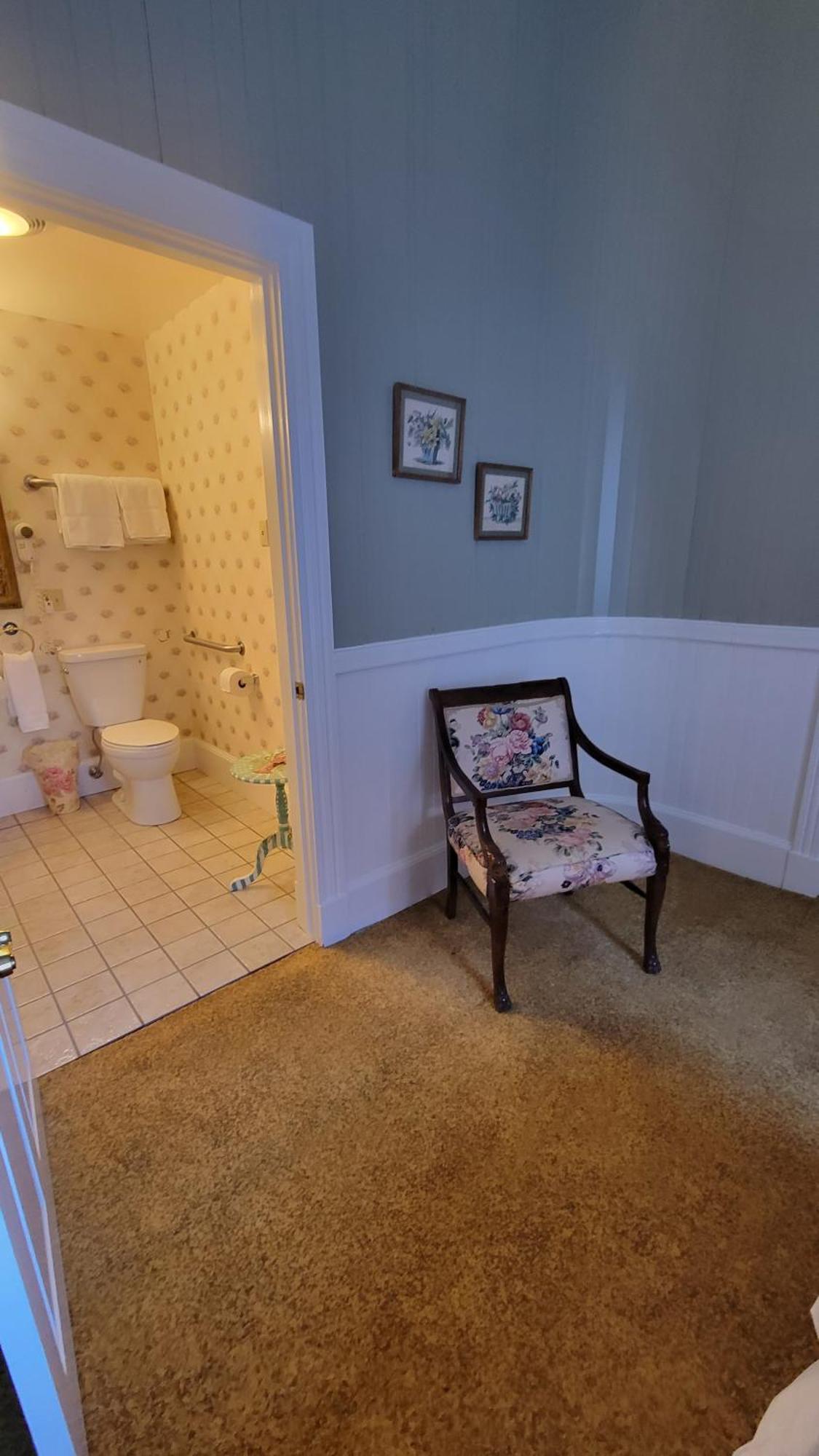 The Elizabeth Inn And Restaurant Bethel Chambre photo