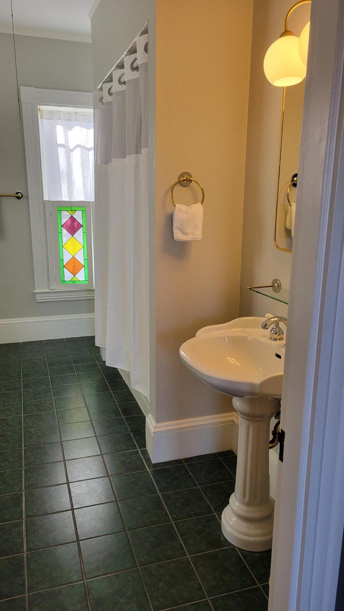 The Elizabeth Inn And Restaurant Bethel Chambre photo