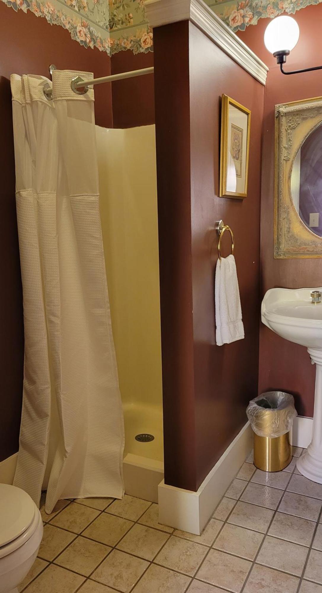 The Elizabeth Inn And Restaurant Bethel Chambre photo