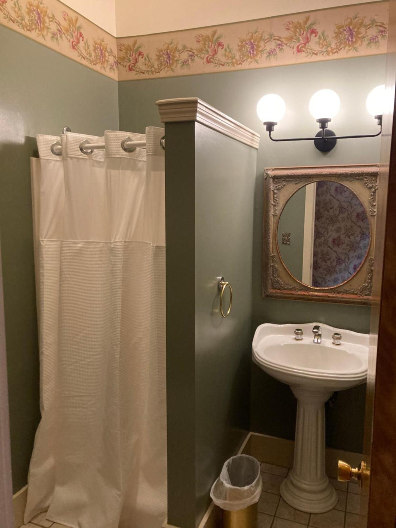 The Elizabeth Inn And Restaurant Bethel Chambre photo